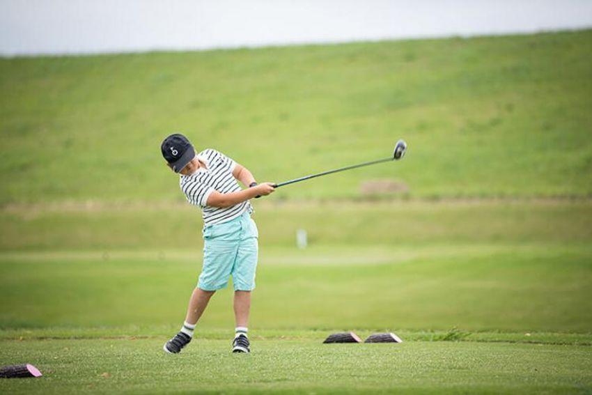 梅雨にも打ち勝った親子の“絆”。第2回親子ゴルフイベントレポート - 5枚目の画像