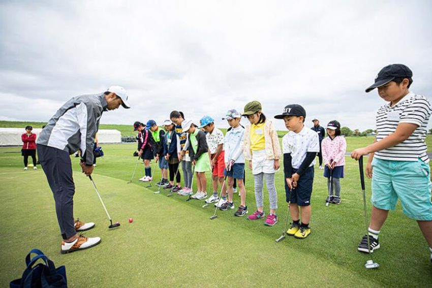梅雨にも打ち勝った親子の“絆”。第2回親子ゴルフイベントレポート - 14枚目の画像