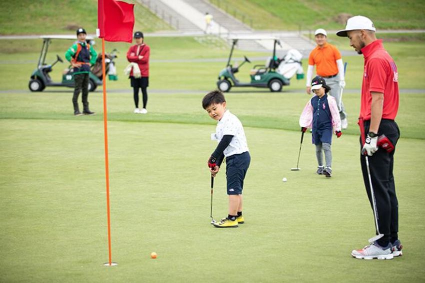 梅雨にも打ち勝った親子の“絆”。第2回親子ゴルフイベントレポート - 22枚目の画像
