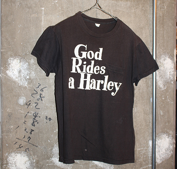 70s 総柄　モーターサイクルTシャツ　ネイビーヴィンテージ 大人こそ格好良く着れる！ ヴィンテージ・モーターサイクルTシャツの魅力
