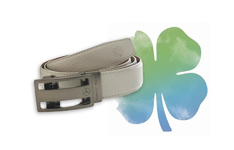 メルセデス・ベンツ コレクションに登場したブラッククローバーのベルト