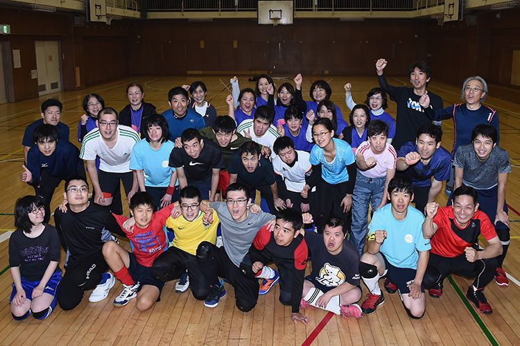 スペシャルオリンピックス日本・東京で活動する人たち