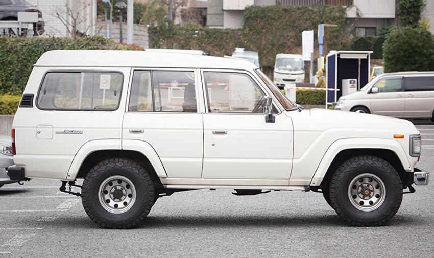 「いずれ子供に譲りたい」妻を口説いて手にした同い年のトヨタ・ランクル60  - 7枚目の画像