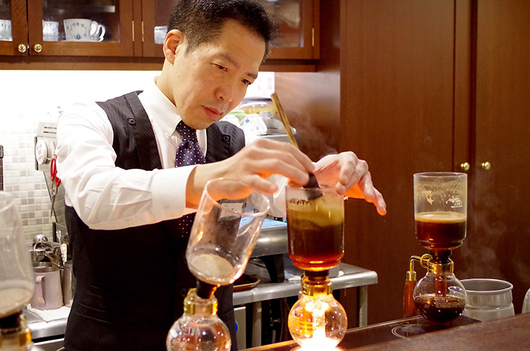 椿屋珈琲のレジ横コーヒーは味わいの“立体感”がスゴい！