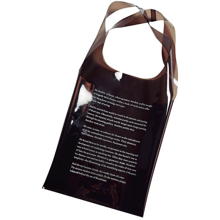 「デラックス」のバッグ