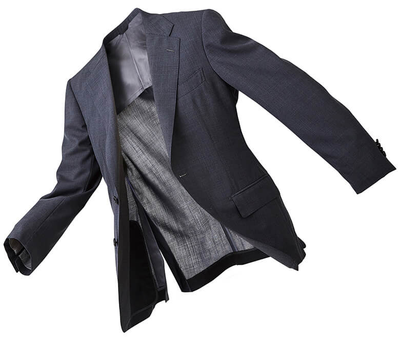 来年を見据えた極軽オーダースーツ「麻布テーラー」