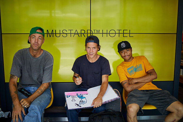 STREET CULTURE ビューティフル・ルーザーズ
バリーマギー/kaws Amazon | Beautiful Losers: Contemporary Art and Street Culture