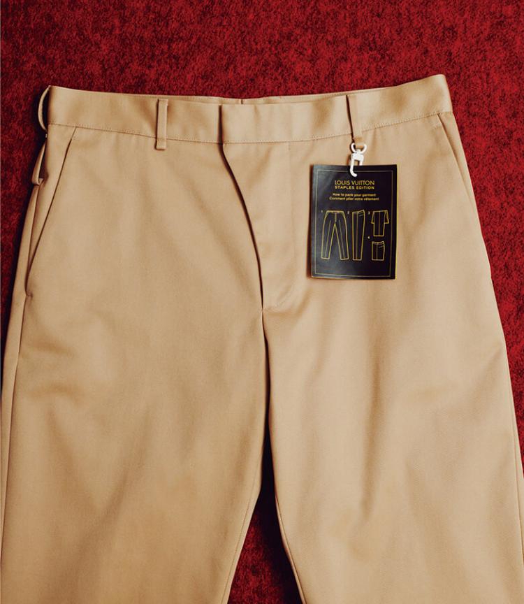 定番は決して滅びず。ルイ・ヴィトンから「逆襲のチノパン」登場