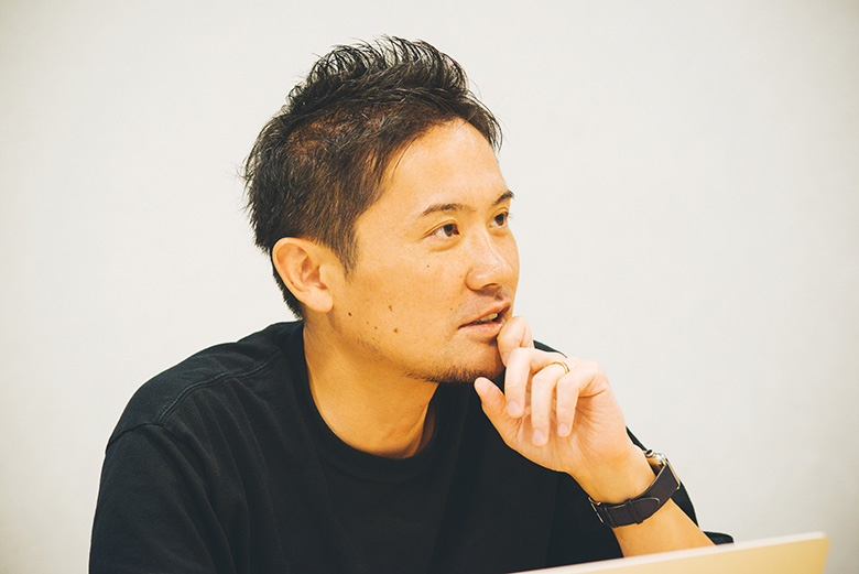 インタビューカット