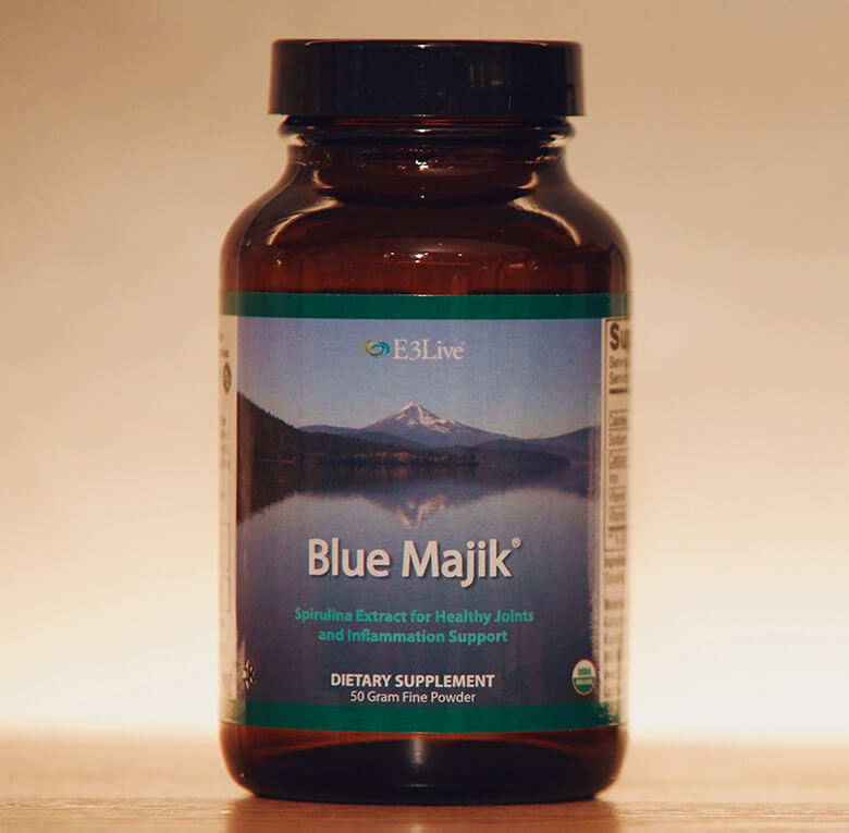 「イースリーライブ」のブルーマジック