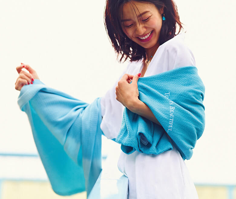 スローケットの「TODAY IS BEAUTIFUL＝今日は最高」。