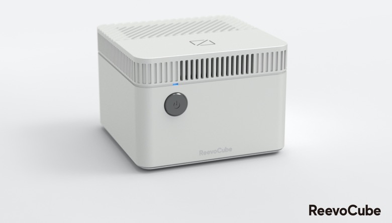 テレワークも4K動画も。世界最小“レモンサイズ”PCが今の暮らしに