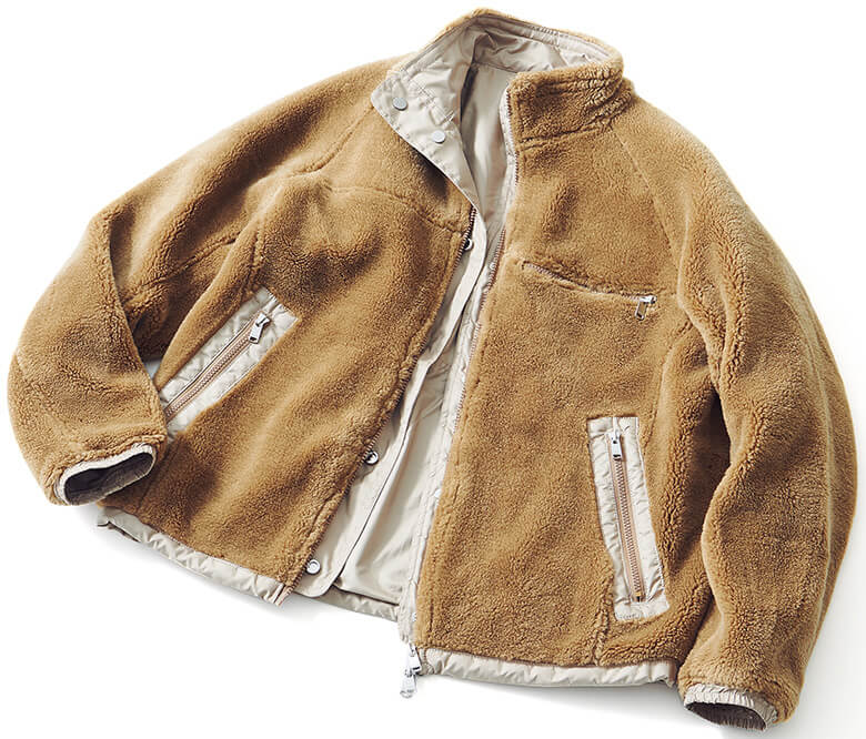 2019年にリリースされたノンネイティブのフリースジャケット。リバーシブルで、異なる素材感を楽しめる優れもの。