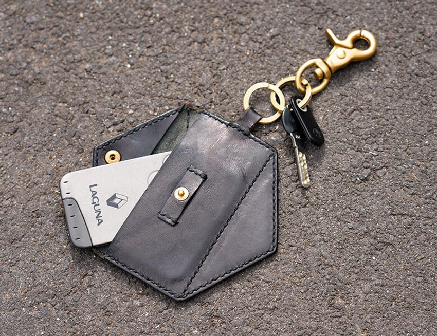 「100万円以下で手に入れた2代目のルノー」スタイリストの愛車ラグナワゴン - 9枚目の画像