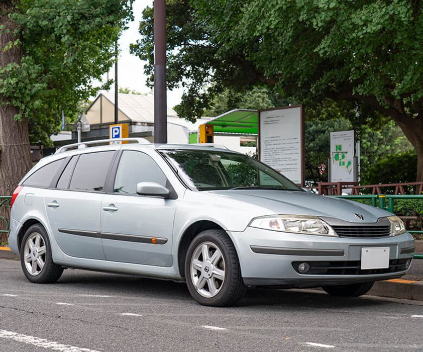 「100万円以下で手に入れた2代目のルノー」スタイリストの愛車ラグナワゴン - 2枚目の画像