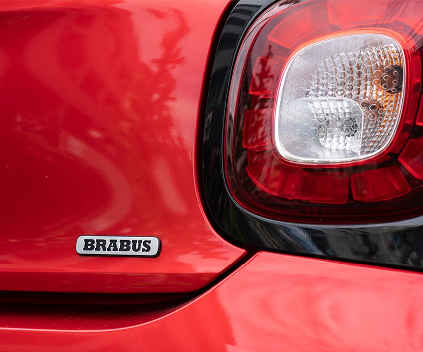 「乗ってるだけで楽しい」モデル安井達郎の小さな愛車スマート・フォーフォー - 13枚目の画像