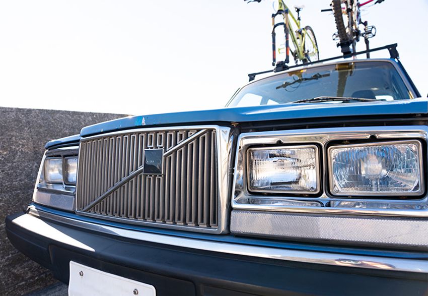 「ファッション感覚の人には譲れない」車との対話を楽しむ男のボルボ・240セダン - 4枚目の画像