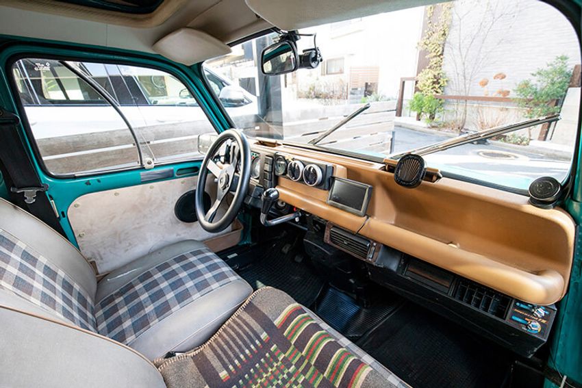 ルノー・キャトルと過ごす心が快適な日常「電気の時代に切り替わる前に、味のあるガソリン車を」 - 7枚目の画像