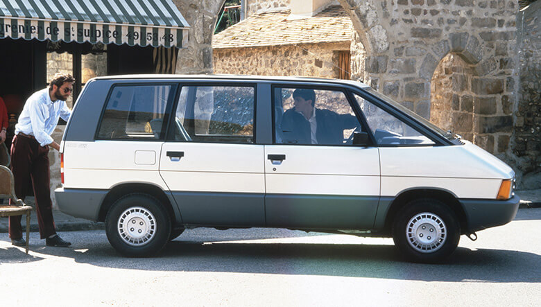 欧州の元祖ミニバン「ルノー エスパス」を“知る人ぞ知る”にしちゃイケナイ