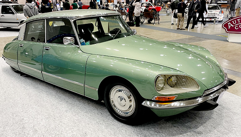 京商　クラシックカー 京都でしっぽり「クラシック・シトロエン」レンタカーという