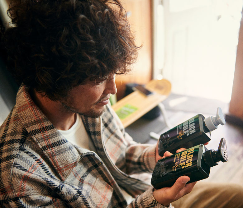 三浦さんとブラックウルフ