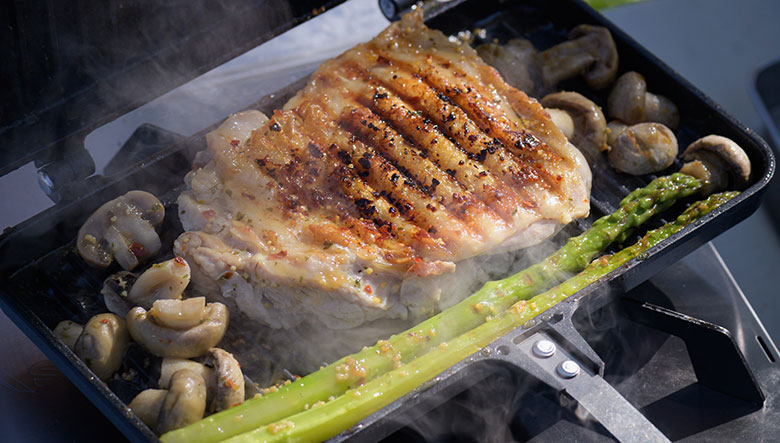 キャンプの万能調理道具 キューバサンドメーカー で激ウマ3つのレシピ Oceans オーシャンズ 男の日常を楽しくする情報発信局