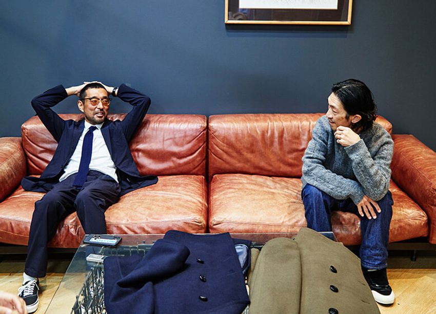 「なんだかんだで着ちゃう服」とW編集長エベハラが納得したビームスのピーコート - 2枚目の画像