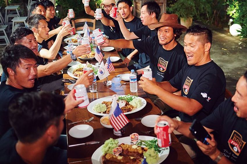 ガツンと焼いてペロリ！ 肉汁と笑顔が溢れたマーシーのステーキ教室 - 1枚目の画像