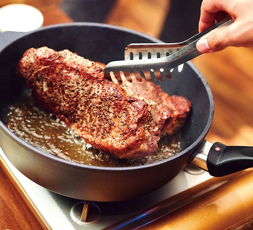 ガツンと焼いてペロリ！ 肉汁と笑顔が溢れたマーシーのステーキ教室 - 3枚目の画像