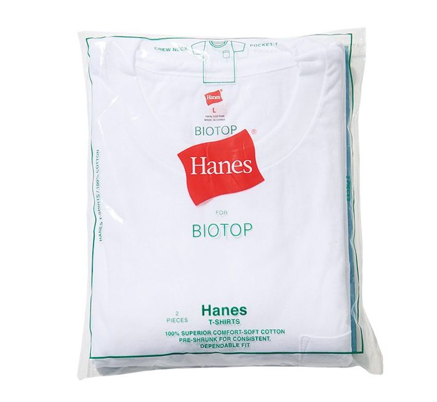 総柄シャツ、無地Tなど。目利きたちの「期待に応えるトップス」たち - 5枚目の画像