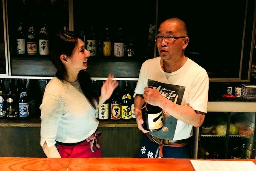 渋谷の焼酎ダイニングで、酔って裸足で帰宅した看板娘に昂ぶった - 8枚目の画像