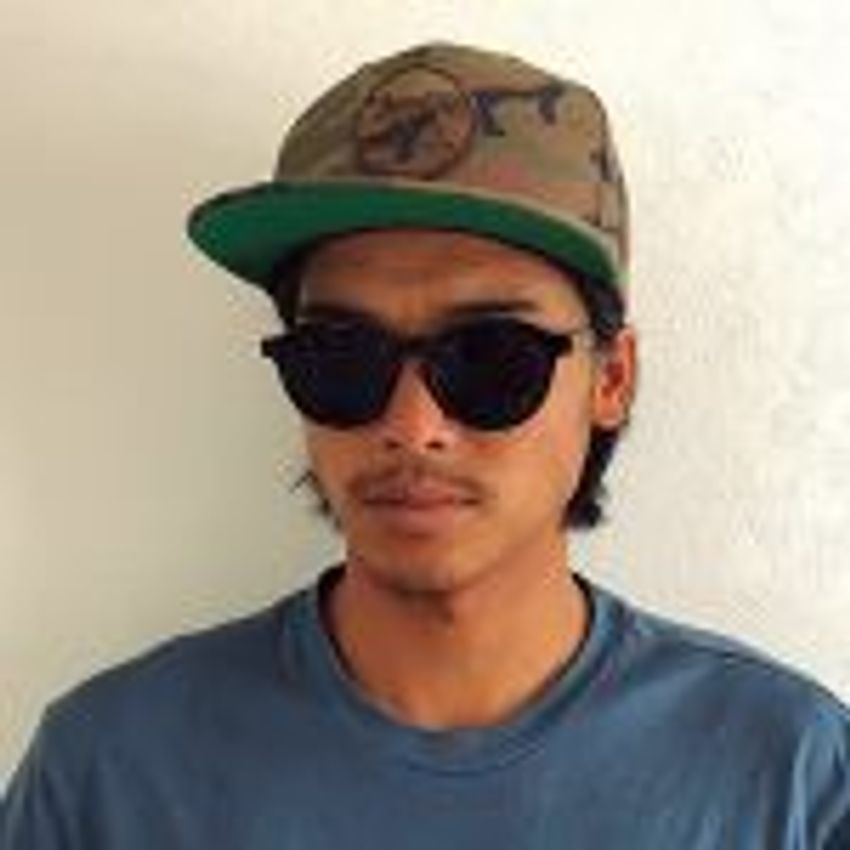 この夏買うべきは“海のプロ”が掛けているサングラス - 6枚目の画像