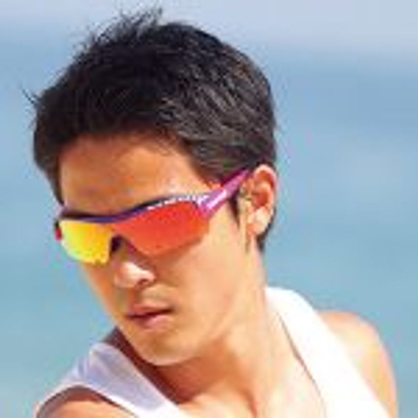 この夏買うべきは“海のプロ”が掛けているサングラス - 2枚目の画像