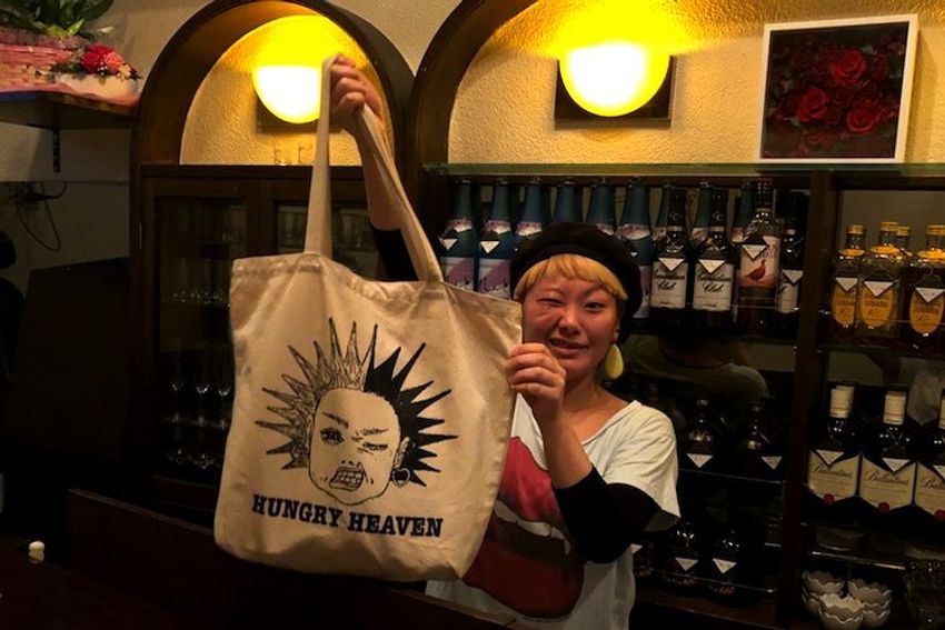 荻窪のお座敷スナックで、実家の農作業を手伝う看板娘に涙ぐんだ - 8枚目の画像