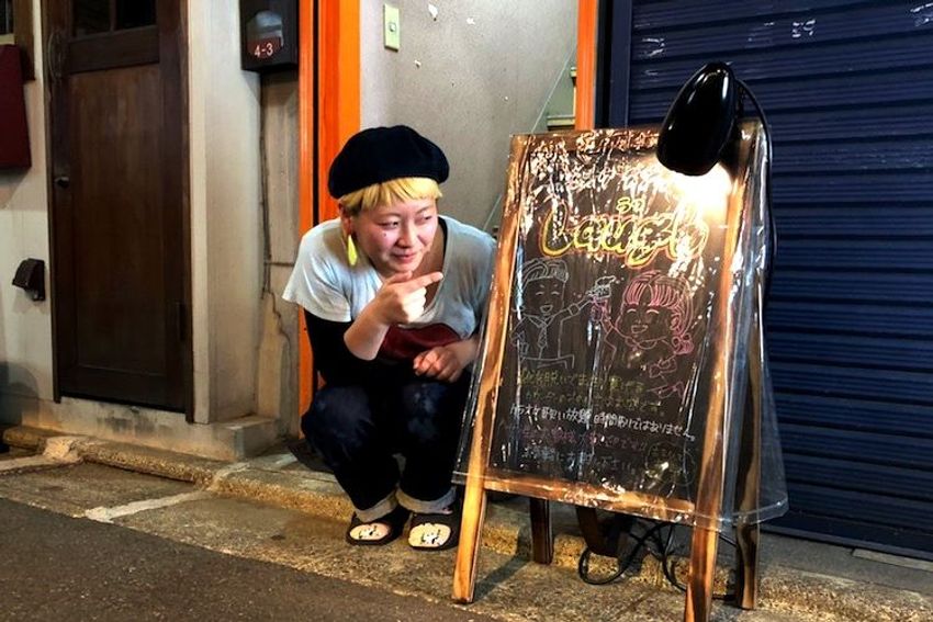 荻窪のお座敷スナックで、実家の農作業を手伝う看板娘に涙ぐんだ - 9枚目の画像