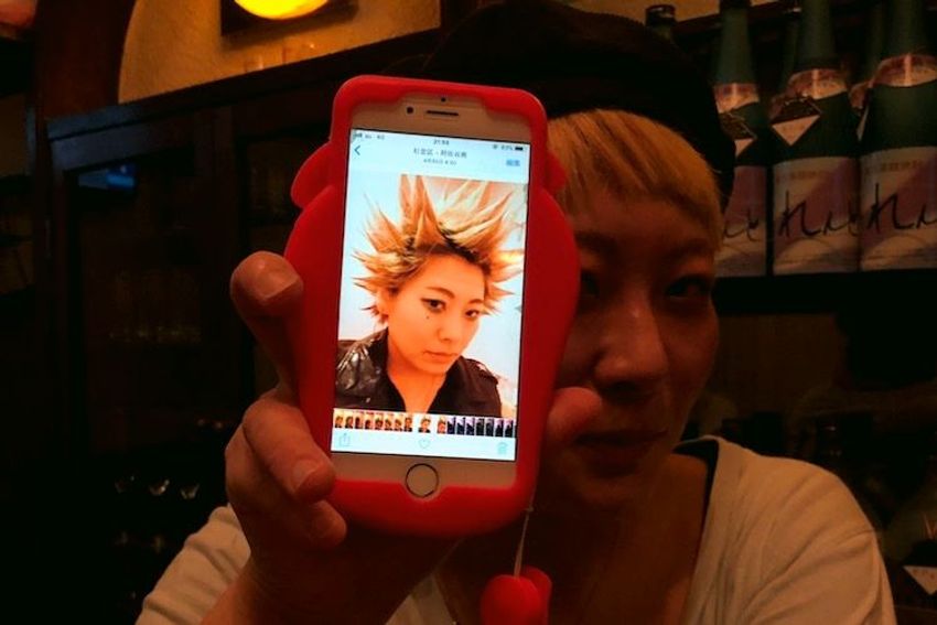 荻窪のお座敷スナックで、実家の農作業を手伝う看板娘に涙ぐんだ - 19枚目の画像