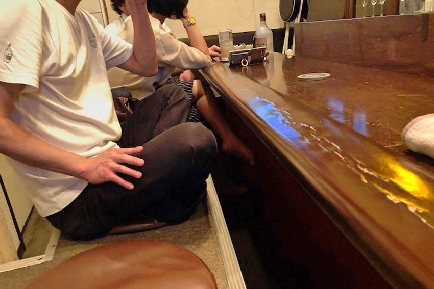 荻窪のお座敷スナックで、実家の農作業を手伝う看板娘に涙ぐんだ - 10枚目の画像