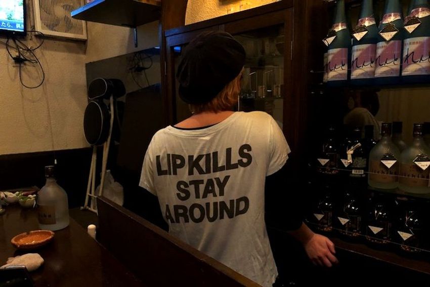 荻窪のお座敷スナックで、実家の農作業を手伝う看板娘に涙ぐんだ - 7枚目の画像