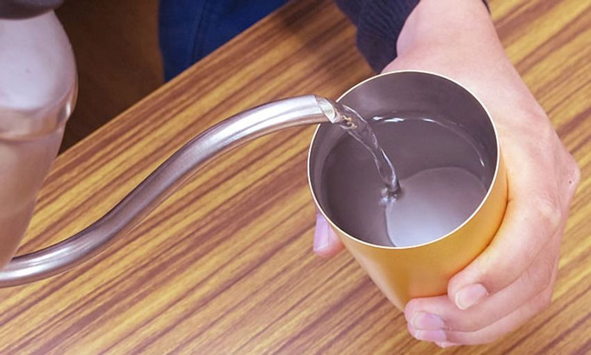 日本のモノづくりの極致。ギフトにも自分用にも、黄金のタンブラー - 3枚目の画像