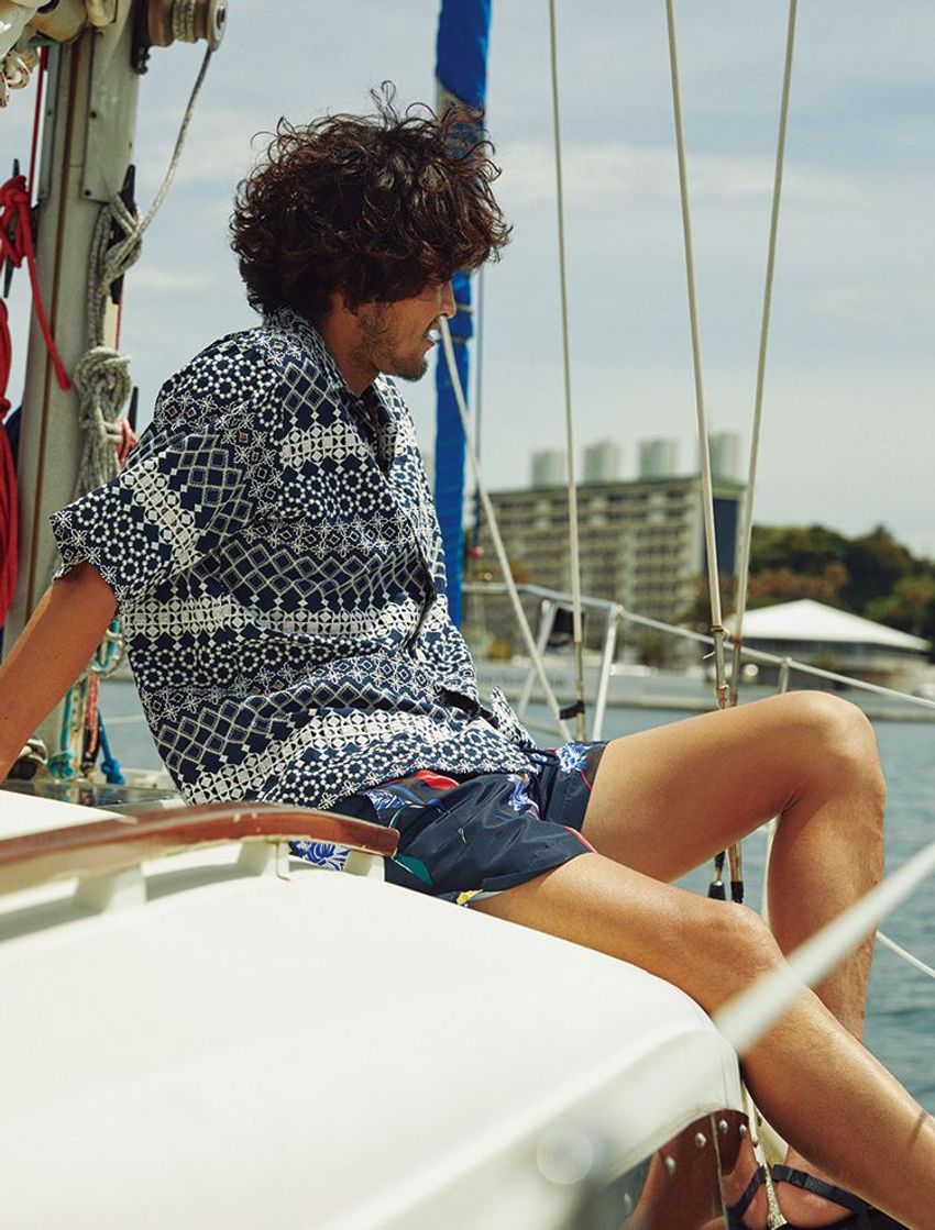 海が近くても、遠くても。いつでも“潮の香り”がする半袖シャツ - 3枚目の画像