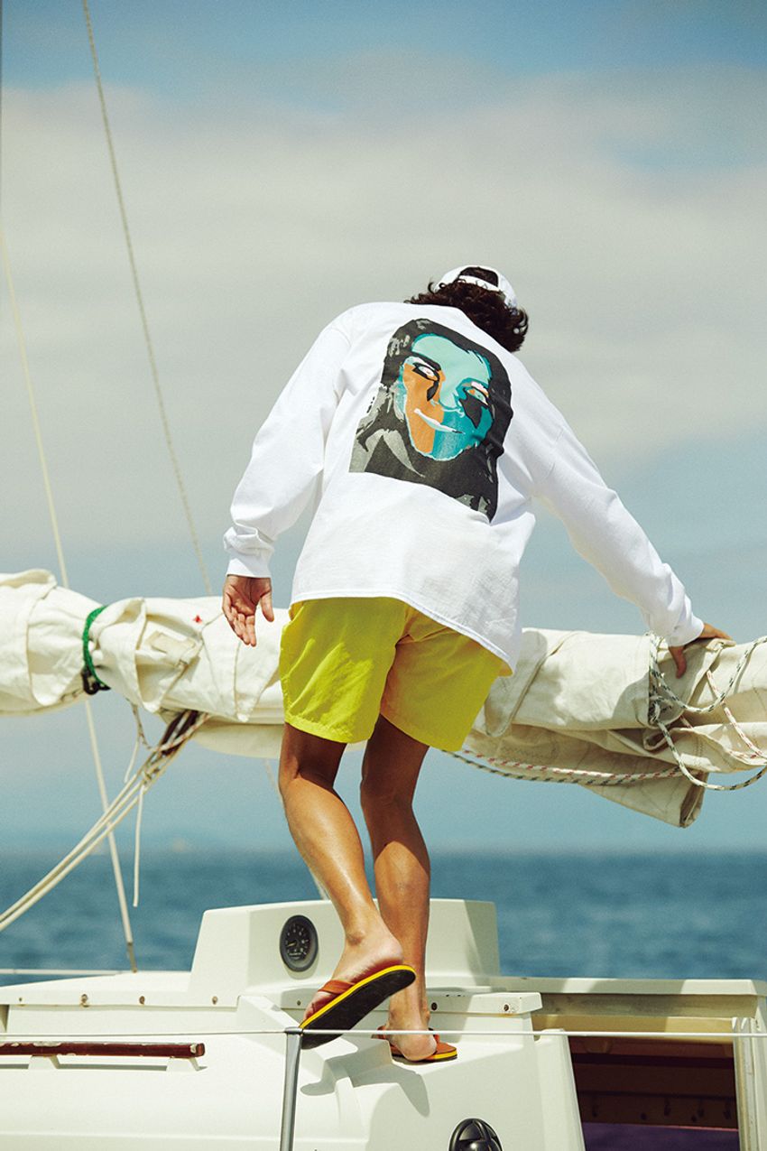 サーフショーツだけじゃない！ マーシーが着こなす、海を感じるショーツ - 2枚目の画像