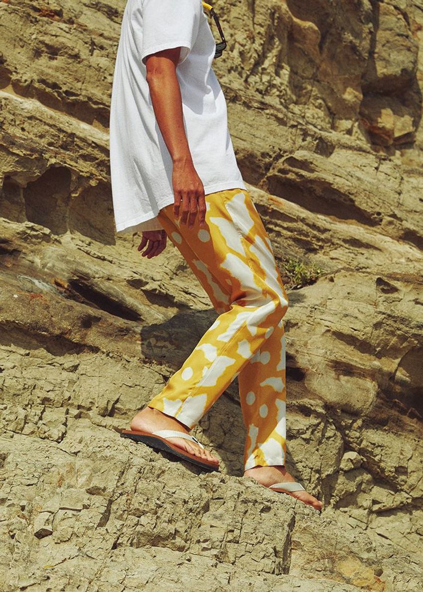 夏でもフルレングスを気持ち良くはく。海を感じる4つのパンツ - 2枚目の画像