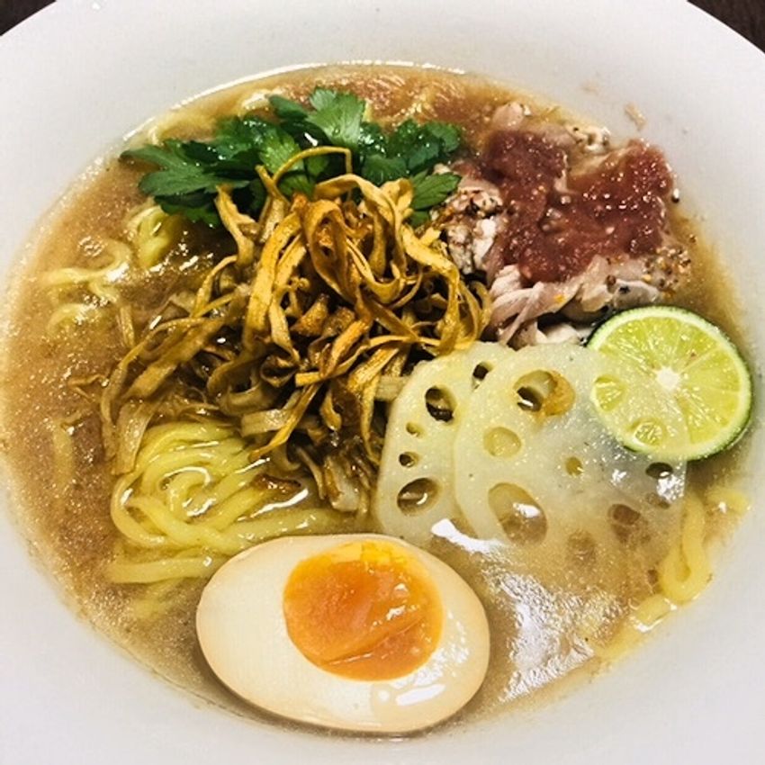 原宿のラーメン店で、ストイックな修行を続ける看板娘を応援した - 8枚目の画像