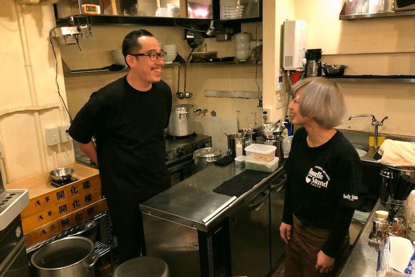 原宿のラーメン店で、ストイックな修行を続ける看板娘を応援した - 5枚目の画像