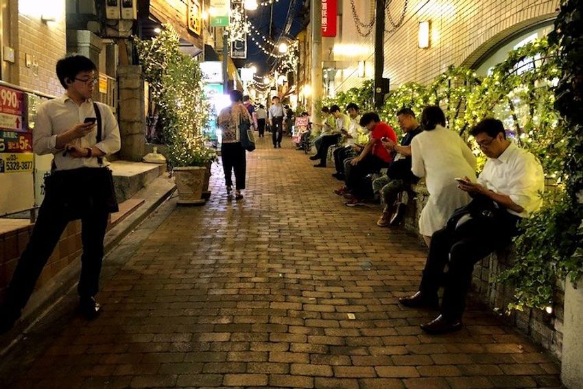 中野のおでんバルで、天才的な絵を描く看板娘にキュンとした - 16枚目の画像