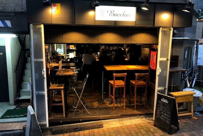 中野のおでんバルで、天才的な絵を描く看板娘にキュンとした - 2枚目の画像