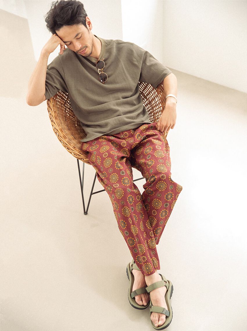 この時季だから楽しめる！ 見るからに心地いい「リゾート柄」パンツをゲットせよ - 1枚目の画像