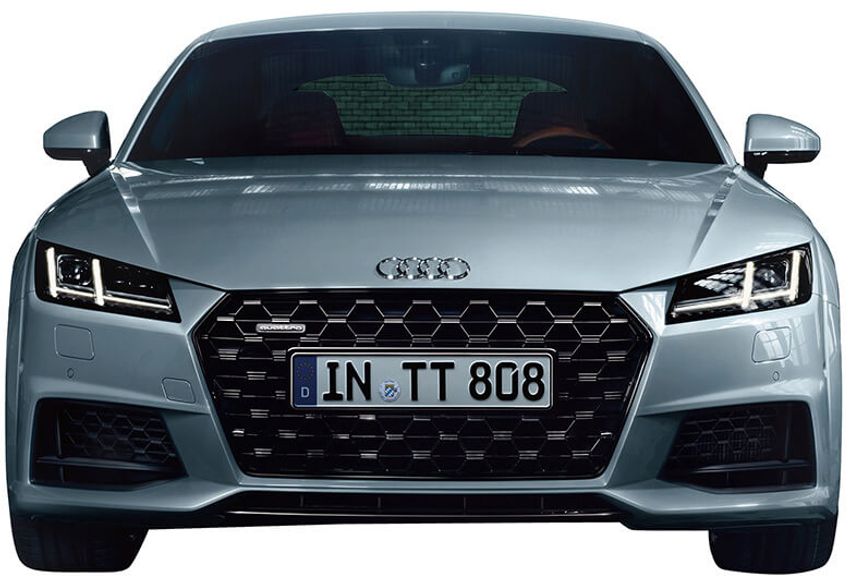 「限定20台」のアウディと「これで最後」のスマート、今買いな2つの車 - 1枚目の画像