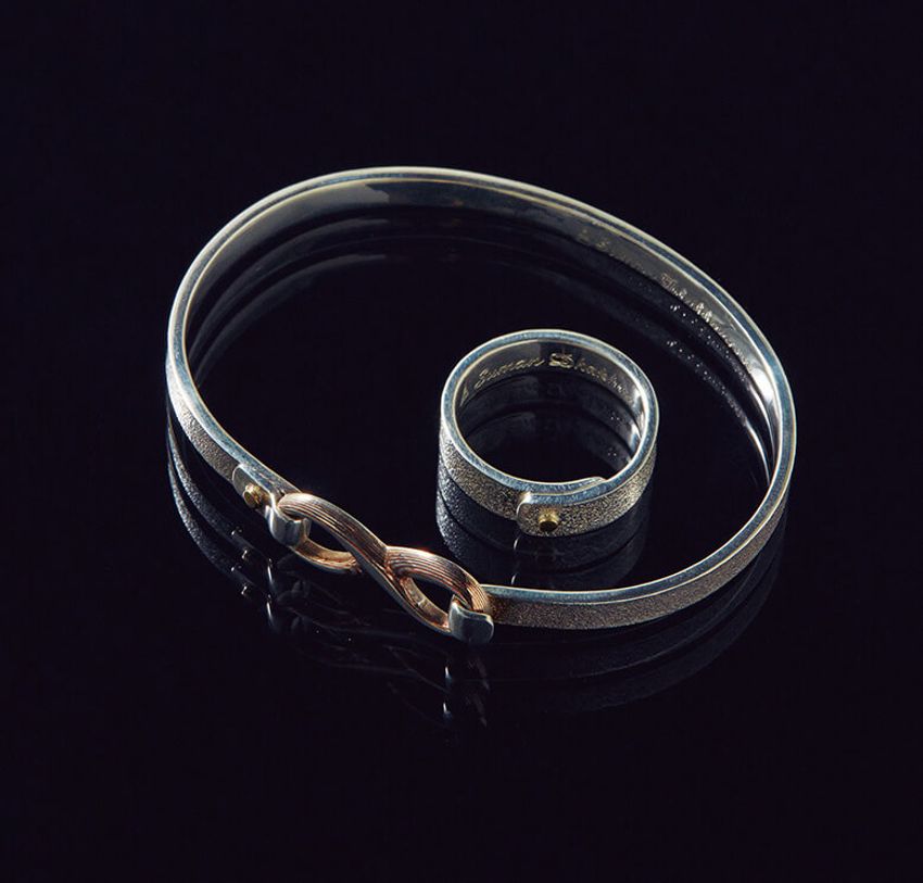 新鮮で面白い。アクセサリーを「アンサンブル」で取り入れる意味 - 3枚目の画像