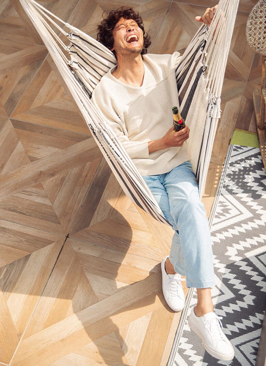 シャンパンこそ夏の一軍ボトムスの注目株。その心は？ - 1枚目の画像